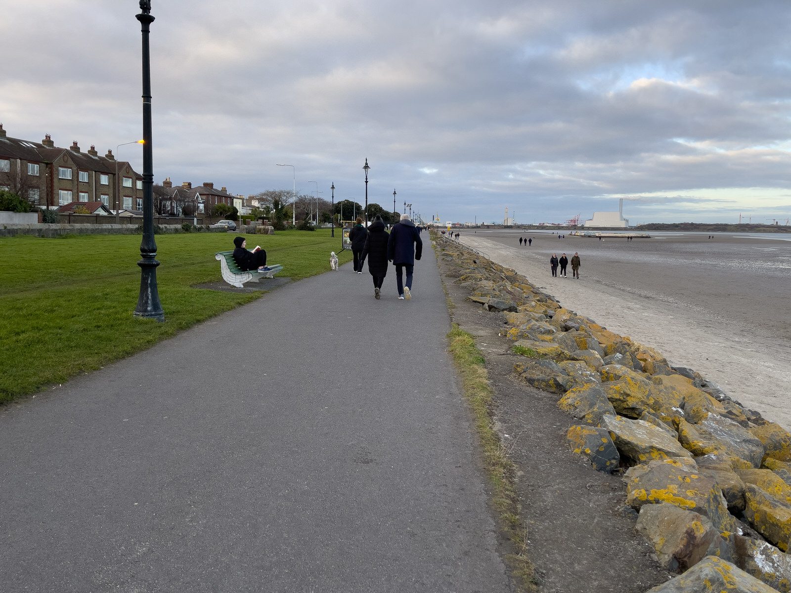 STRAND ROAD IN SANDYMOUNT PHOTOGRAPHED 29 JANUARY 2023 013
